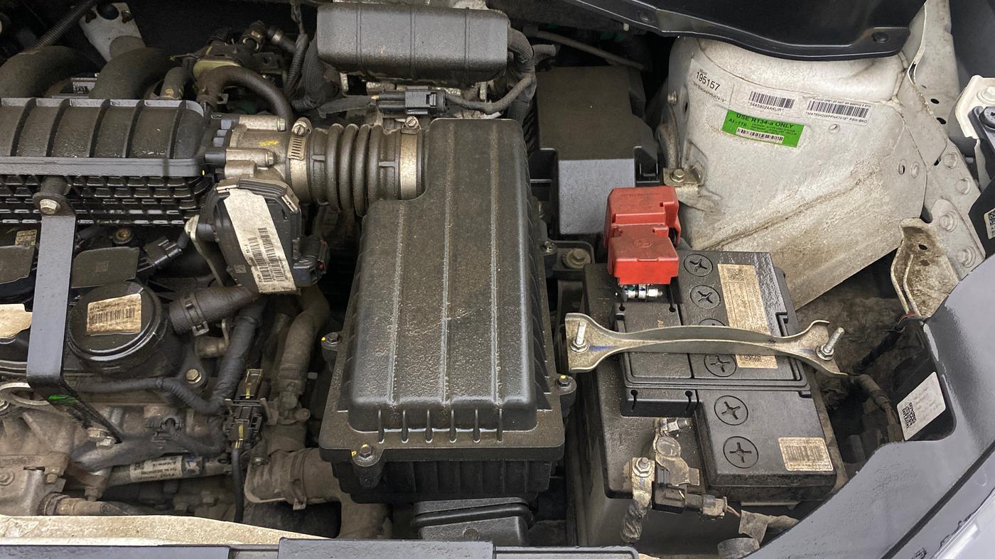 2023 Tata PUNCH Creative Dual Tone AMT Sunroof , Petrol, Automatic, 28,456 km, Engine View - Left