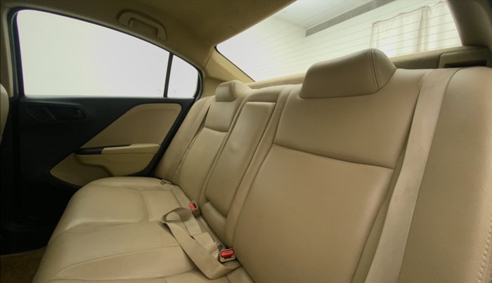 2014 Honda City 1.5L I-VTEC SV, Petrol, Manual, 77,846 km, Right Side Rear Door Cabin