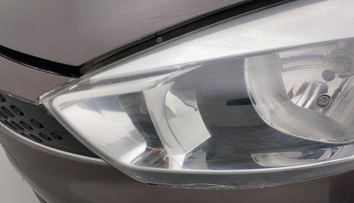 2017 Tata Tiago XZ PETROL, Petrol, Manual, 65,962 km, Left headlight - Minor scratches