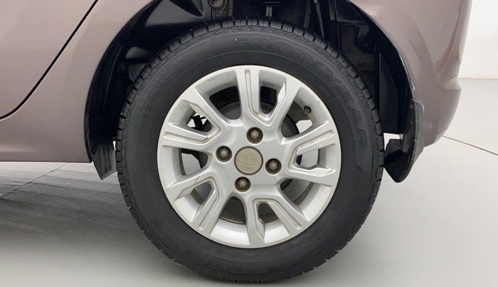 2017 Tata Tiago XZ PETROL, Petrol, Manual, 65,962 km, Left Rear Wheel