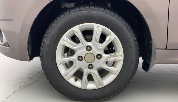2017 Tata Tiago XZ PETROL, Petrol, Manual, 65,962 km, Left Front Wheel