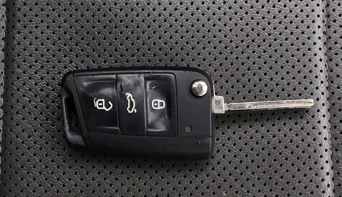 2021 Skoda KUSHAQ STYLE 1.5L TSI DSG, Petrol, Automatic, 41,458 km, Key Close Up