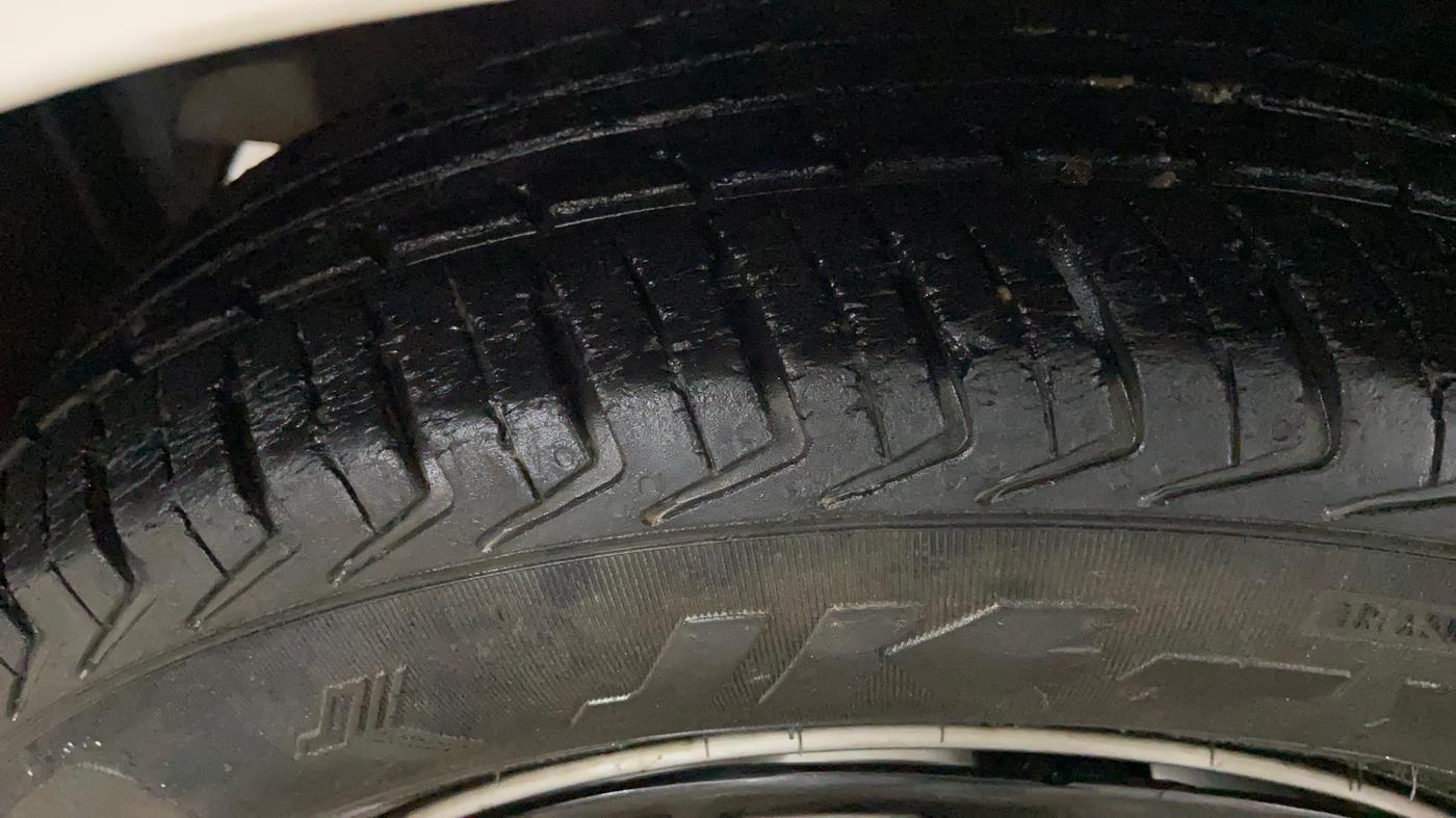 2019 Datsun Go A, Petrol, Manual, 35,887 km, Left Front Tyre Tread