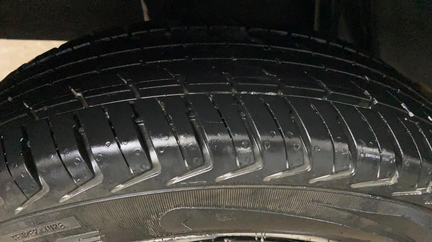 2019 Datsun Go A, Petrol, Manual, 35,887 km, Right Rear Tyre Tread