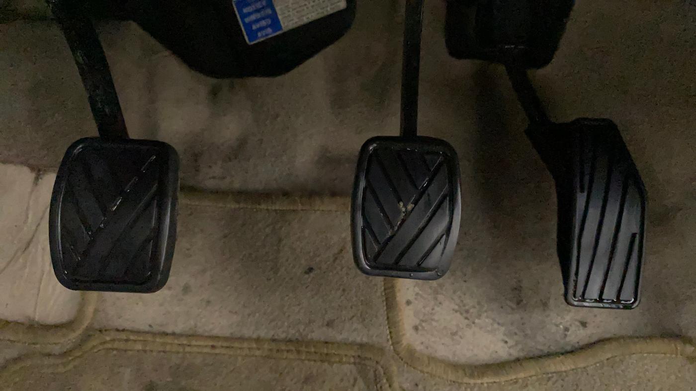 2017 Maruti Dzire VXI, Petrol, Manual, 53,668 km, Pedals