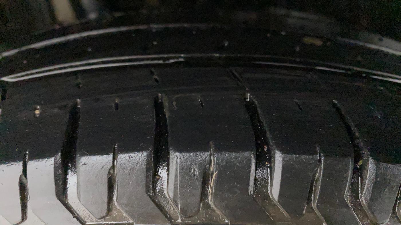 2017 Maruti Dzire VXI, Petrol, Manual, 53,668 km, Right Rear Tyre Tread
