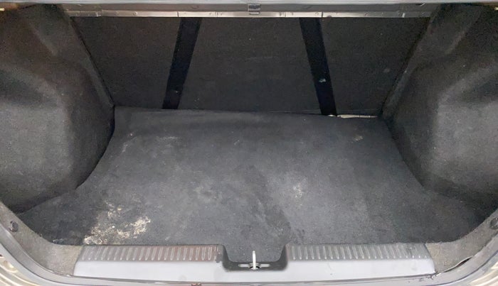 2017 Maruti Dzire VXI, Petrol, Manual, 53,668 km, Boot Inside