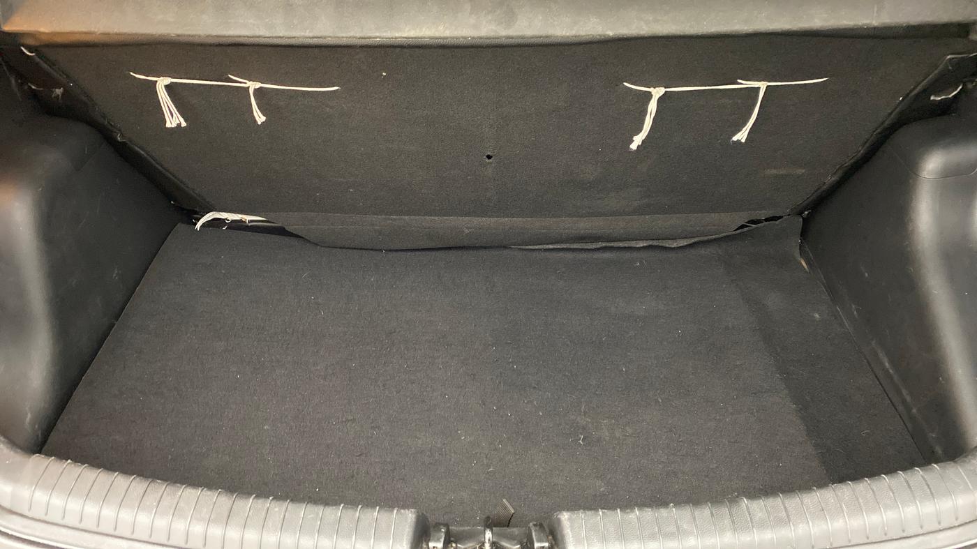 2014 Hyundai Grand i10 SPORTZ 1.2 KAPPA VTVT, Petrol, Manual, 78,422 km, Boot Inside