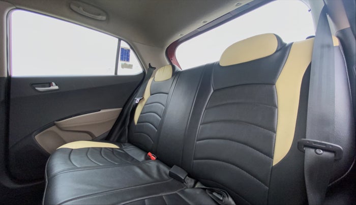 2014 Hyundai Grand i10 SPORTZ 1.2 KAPPA VTVT, Petrol, Manual, 78,422 km, Right Side Rear Door Cabin