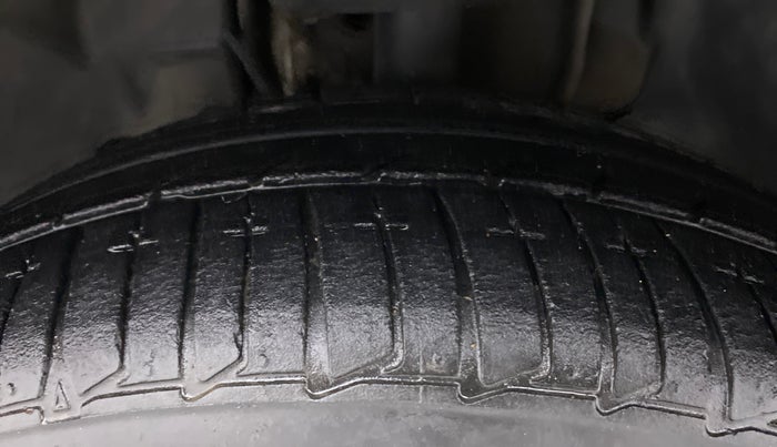 2017 Tata TIGOR XZ (O) PETROL, Petrol, Manual, 17,367 km, Left Front Tyre Tread