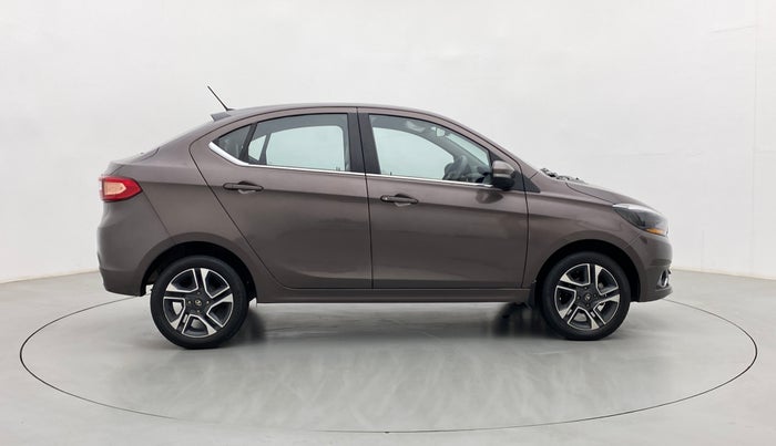 2017 Tata TIGOR XZ (O) PETROL, Petrol, Manual, 17,367 km, Right Side View