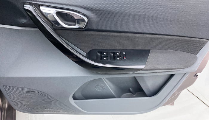 2017 Tata TIGOR XZ (O) PETROL, Petrol, Manual, 17,367 km, Driver Side Door Panels Control