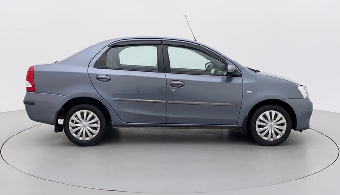 2013 Toyota Etios G, Petrol, Manual, 91,297 km, Right Side View