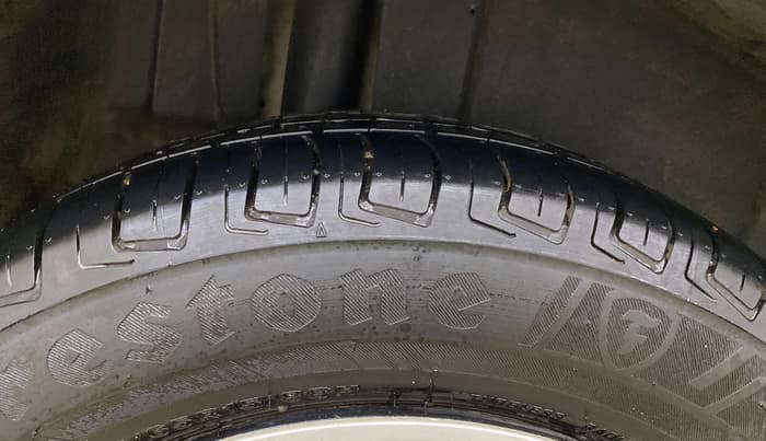 2018 Maruti Ertiga VXI CNG, CNG, Manual, 38,882 km, Right Rear Tyre Tread