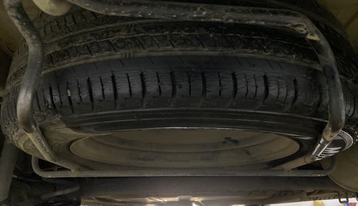 2018 Maruti Ertiga VXI CNG, CNG, Manual, 38,882 km, Spare Tyre