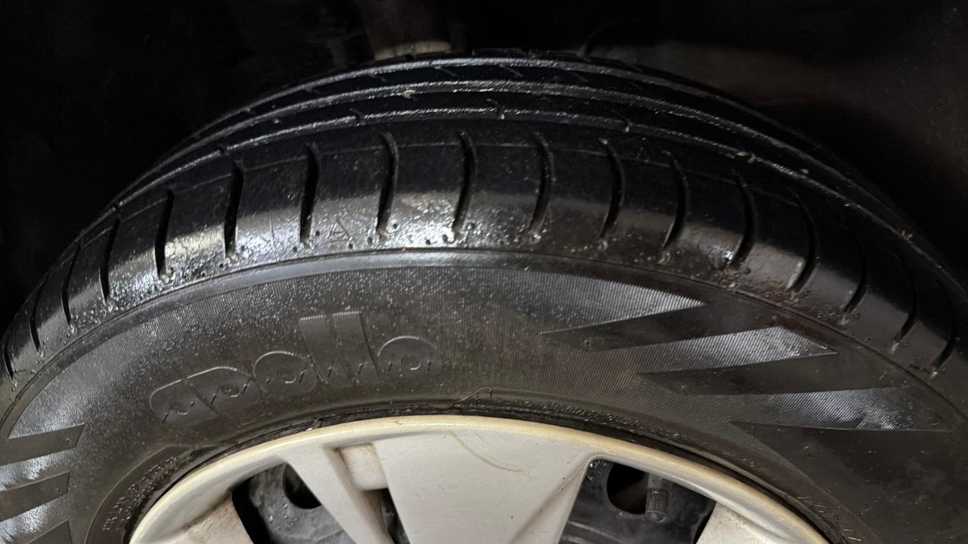 2016 Nissan Micra XL CVT, Petrol, Automatic, 71,256 km, Right Front Tyre Tread
