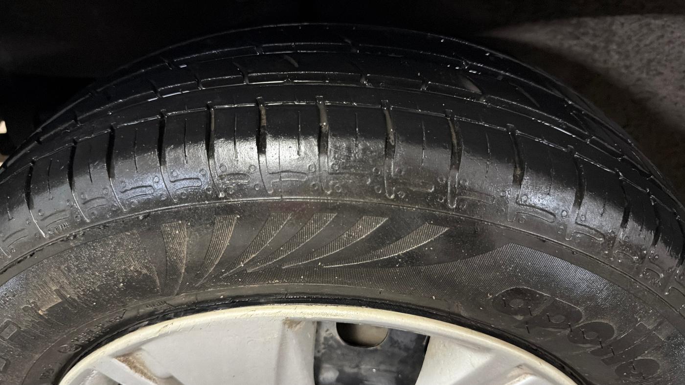2016 Nissan Micra XL CVT, Petrol, Automatic, 71,256 km, Right Rear Tyre Tread