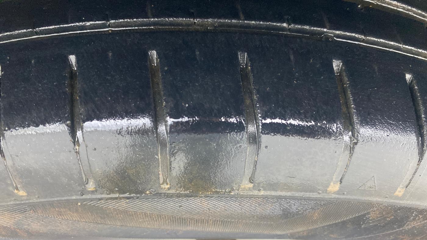 2022 Maruti Dzire ZXI CNG, CNG, Manual, 24,188 km, Left Rear Tyre Tread