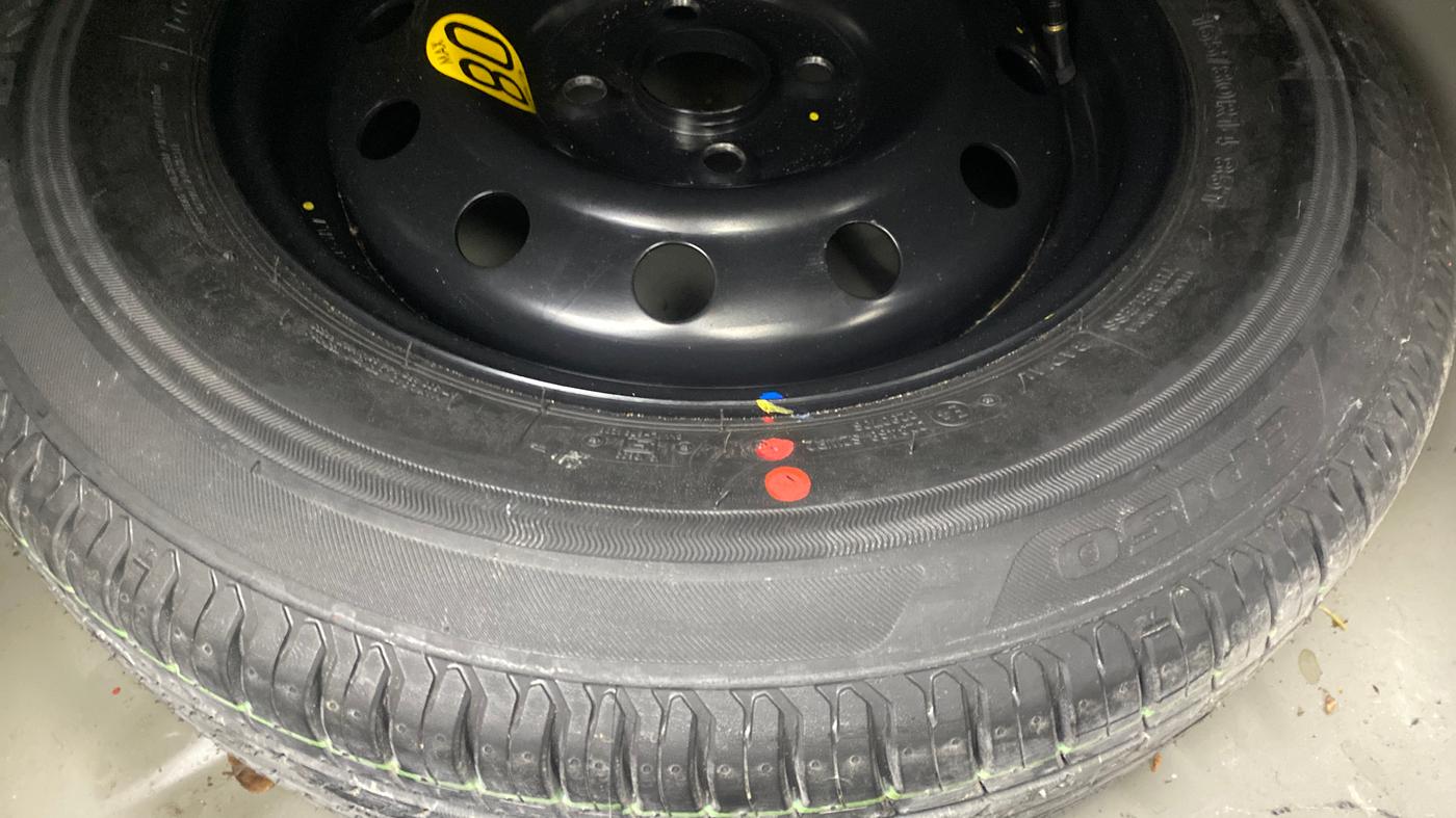 2022 Maruti Dzire ZXI CNG, CNG, Manual, 24,188 km, Spare Tyre