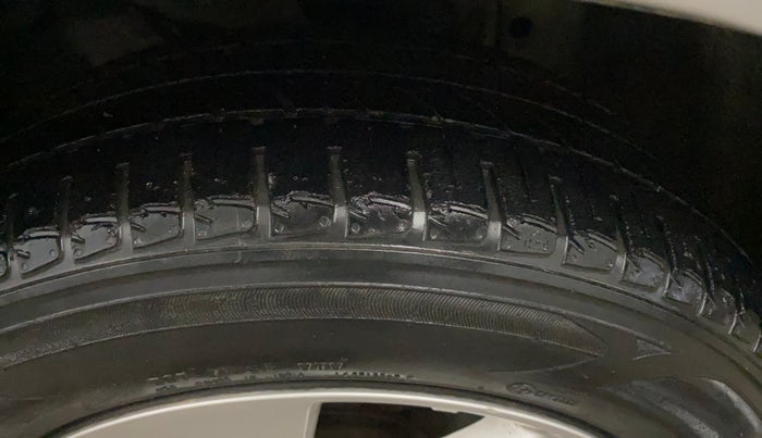 2018 Honda Jazz 1.2L I-VTEC V, Petrol, Manual, 37,166 km, Left Front Tyre Tread