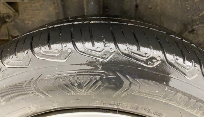 2023 Tata Tiago XT CNG, CNG, Manual, 24,173 km, Right Rear Tyre Tread