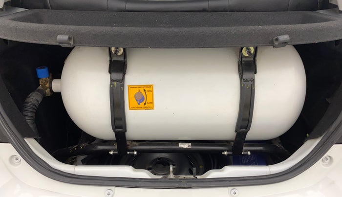 2023 Tata Tiago XT CNG, CNG, Manual, 24,173 km, Boot Inside