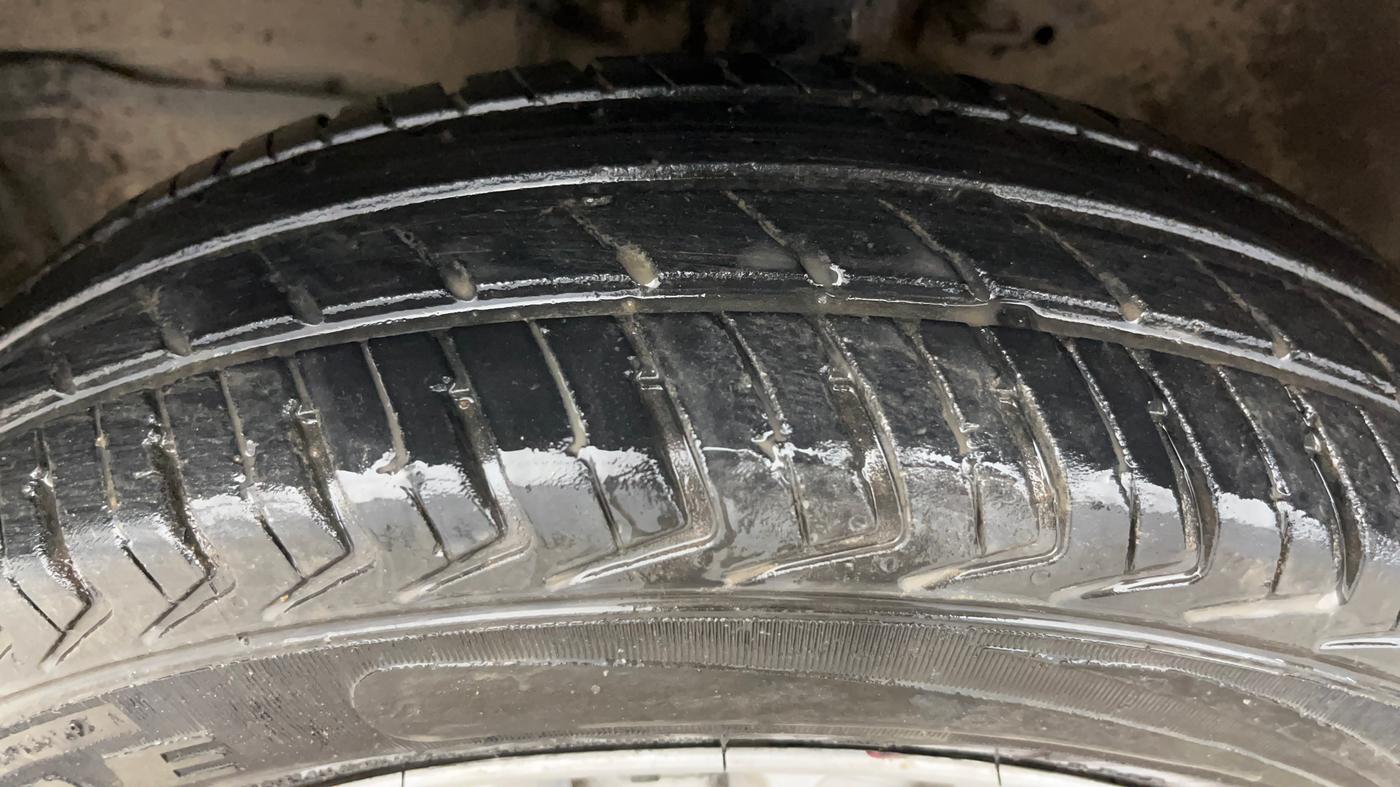 2023 Maruti Alto K10 LXI, Petrol, Manual, 44,569 km, Left Front Tyre Tread