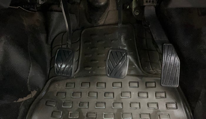 2023 Maruti Alto K10 LXI, Petrol, Manual, 44,108 km, Pedals