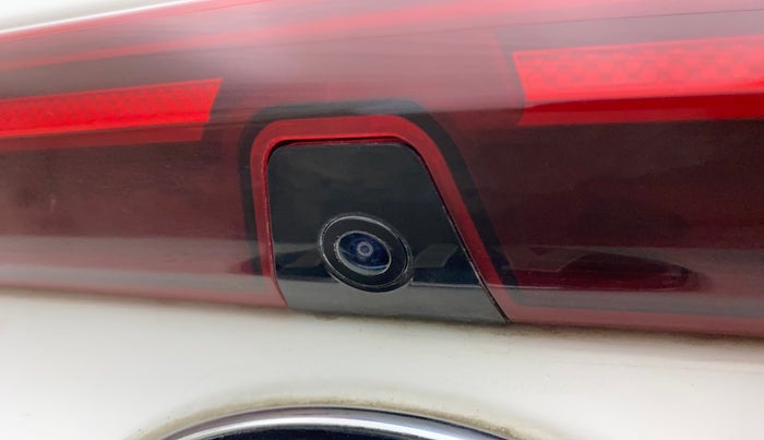 2021 KIA SONET HTK PLUS 1.5 AT, Diesel, Automatic, 83,619 km, Parking Camera