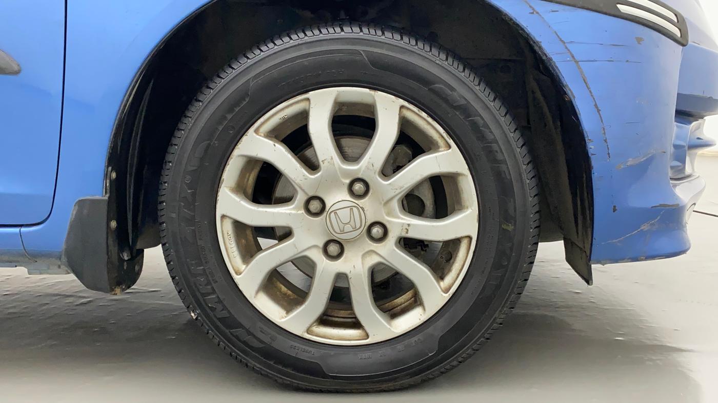 2013 Honda Amaze 1.2L I-VTEC VX, Petrol, Manual, 62,543 km, Right Front Wheel