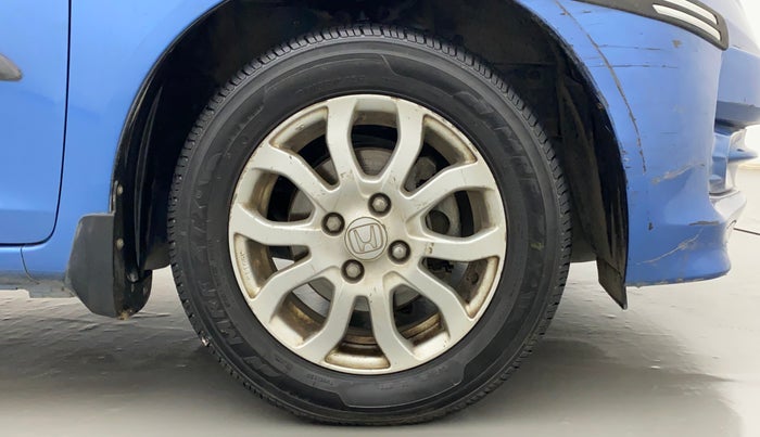 2013 Honda Amaze 1.2L I-VTEC VX, Petrol, Manual, 62,543 km, Right Front Wheel