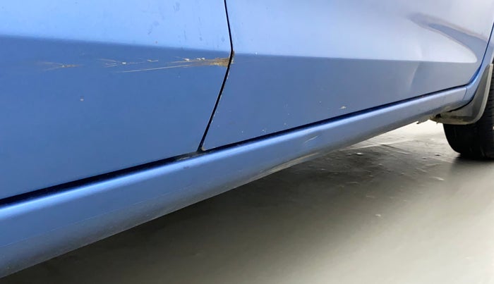 2013 Honda Amaze 1.2L I-VTEC VX, Petrol, Manual, 62,543 km, Right running board - Slightly dented