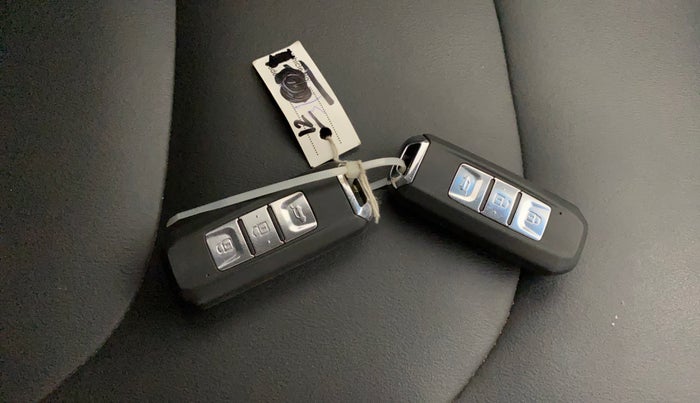 2020 MG HECTOR SHARP HYBRID 1.5 PETROL, Petrol, Manual, 23,313 km, Key Close Up
