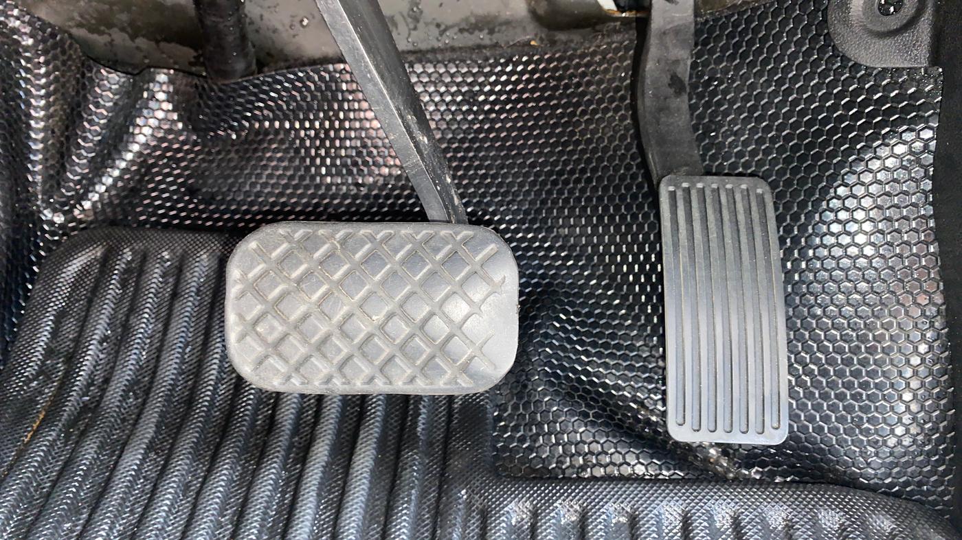 2020 MG HECTOR PLUS SHARP 1.5 PETROL TURBO DCT 6-STR, Petrol, Automatic, 47,361 km, Pedals