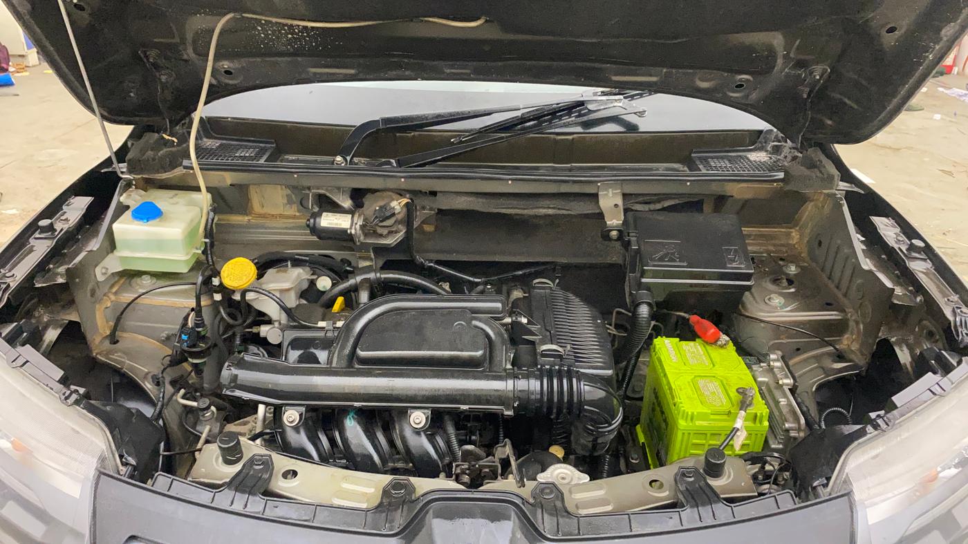 2019 Renault Kwid RXT 1.0 AMT (O), Petrol, Automatic, 45,623 km, Engine View