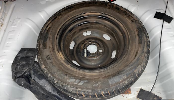 2019 Renault Kwid RXT 1.0 (O), Petrol, Manual, 63,386 km, Spare Tyre