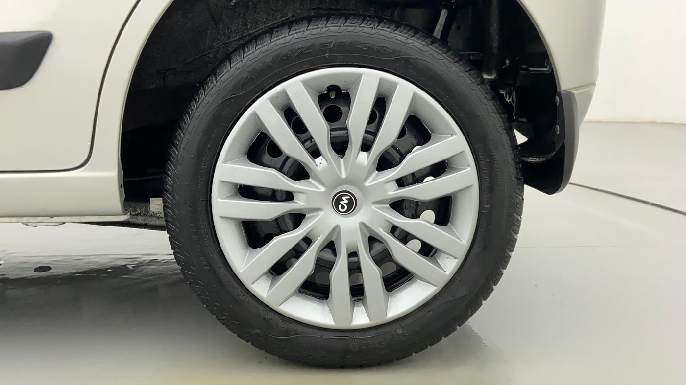 2018 Maruti Wagon R 1.0 VXI, Petrol, Manual, 389 km, Left Rear Wheel