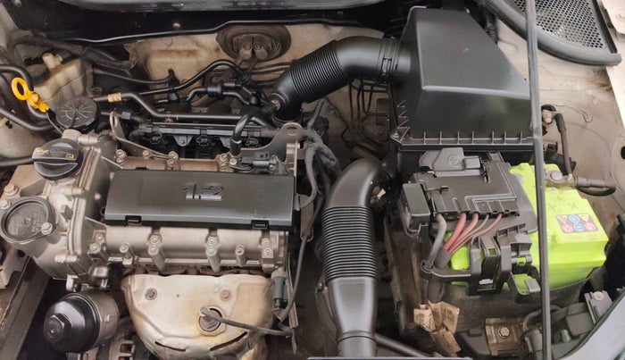 2017 Volkswagen Ameo HIGHLINE1.2L PLUS 16 ALLOY, Petrol, Manual, 95,740 km, Engine View - Left