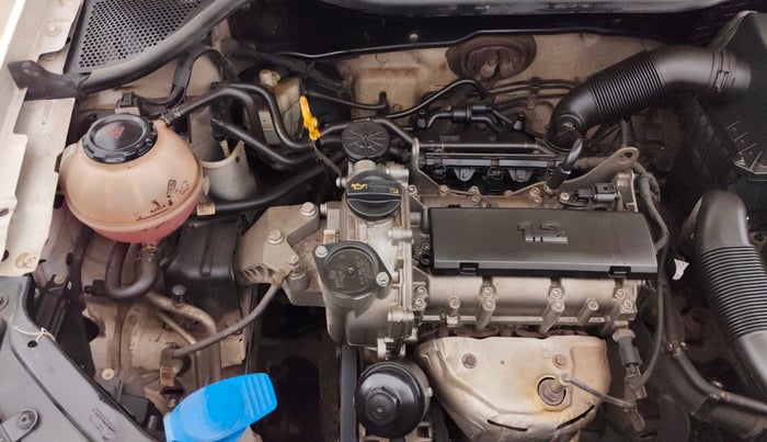 2017 Volkswagen Ameo HIGHLINE1.2L PLUS 16 ALLOY, Petrol, Manual, 95,740 km, Engine View - Right