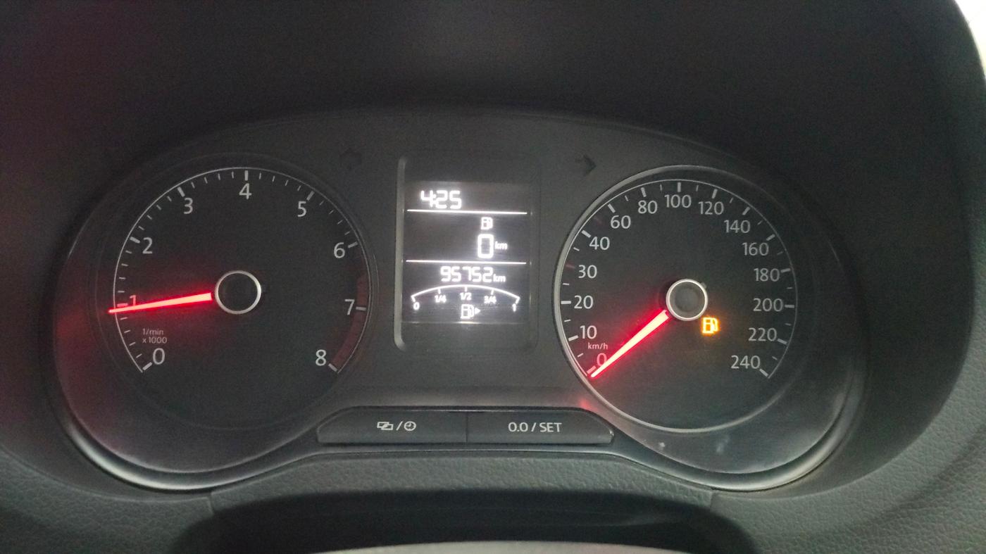 2017 Volkswagen Ameo HIGHLINE1.2L PLUS 16 ALLOY, Petrol, Manual, 95,740 km, Odometer Image