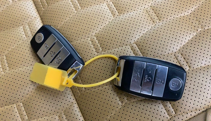 2021 KIA SELTOS HTX PLUS AT1.5 DIESEL, Diesel, Automatic, 81,929 km, Key Close Up