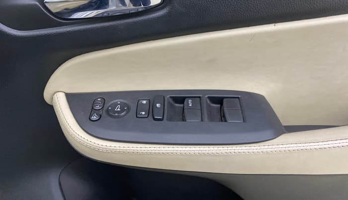 2021 Honda City 1.5L I-VTEC VX CVT, Petrol, Automatic, 38,644 km, Driver Side Door Panels Control