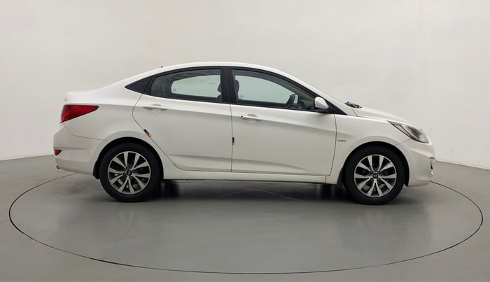 2014 Hyundai Verna FLUIDIC 1.6 VTVT SX, Petrol, Manual, 72,116 km, Right Side