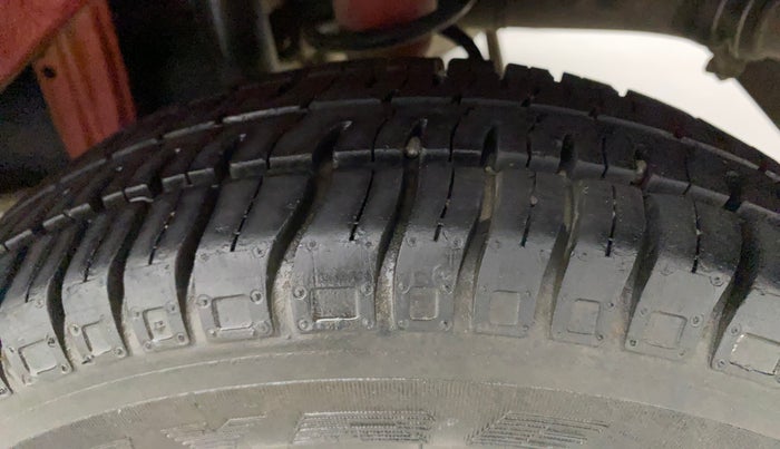 2017 Maruti Alto 800 LXI, Petrol, Manual, 17,675 km, Left Rear Tyre Tread