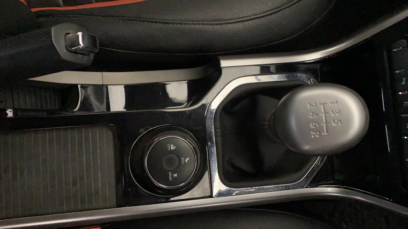 2017 Tata NEXON XZ PLUS PETROL, Petrol, Manual, 16,937 km, Gear Lever