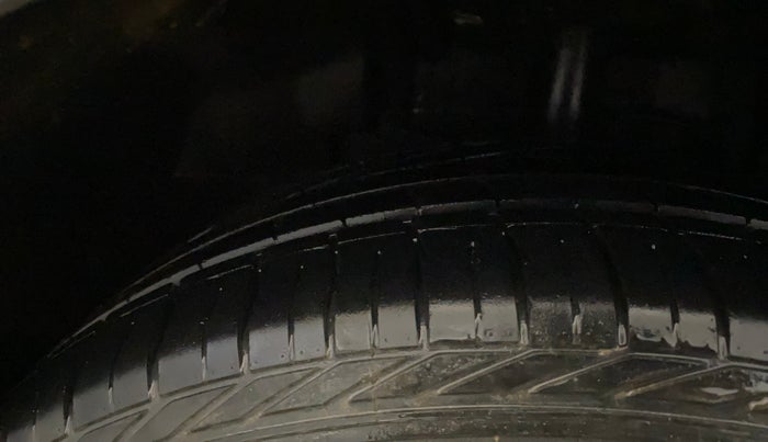 2017 Tata NEXON XZ PLUS PETROL, Petrol, Manual, 16,851 km, Left Front Tyre Tread