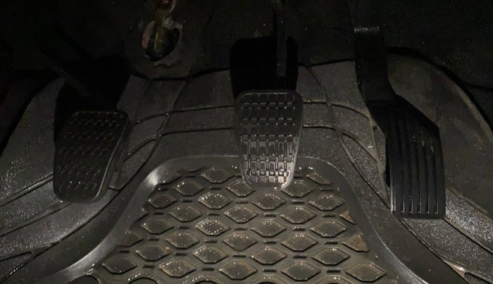 2017 Tata NEXON XZ PLUS PETROL, Petrol, Manual, 16,851 km, Pedals