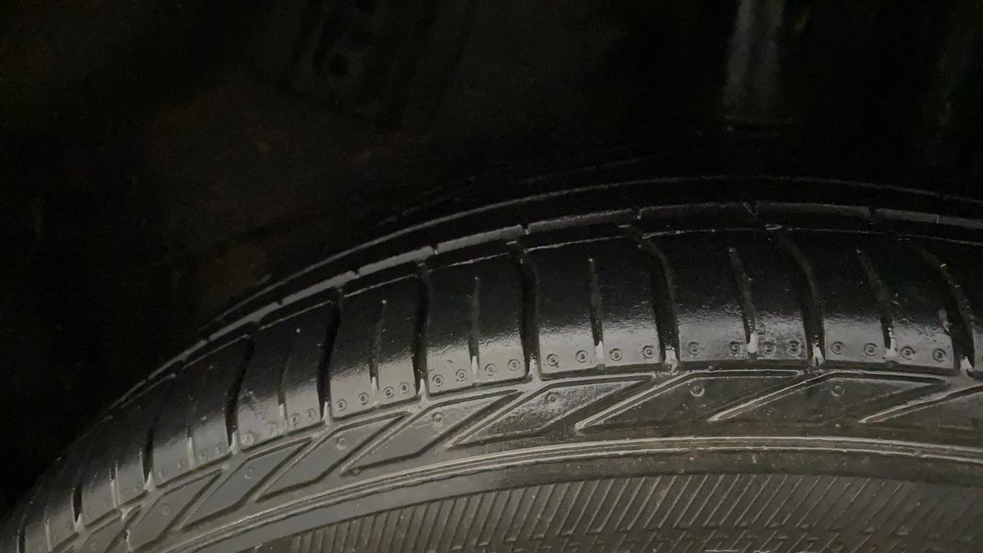 2017 Tata NEXON XZ PLUS PETROL, Petrol, Manual, 16,937 km, Left Rear Tyre Tread