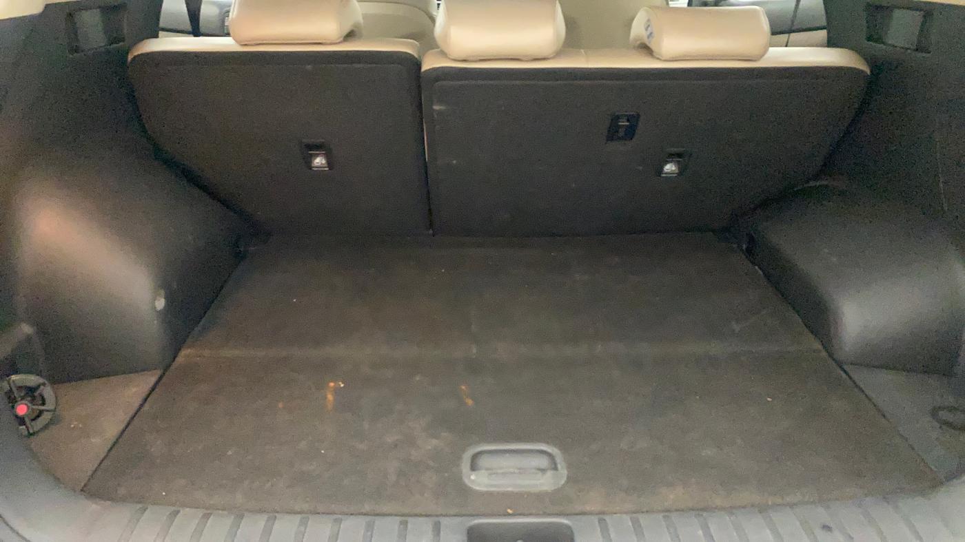 2019 Hyundai Tucson GL (O) 2WD AT PETROL, Petrol, Automatic, 1,14,846 km, Boot Inside