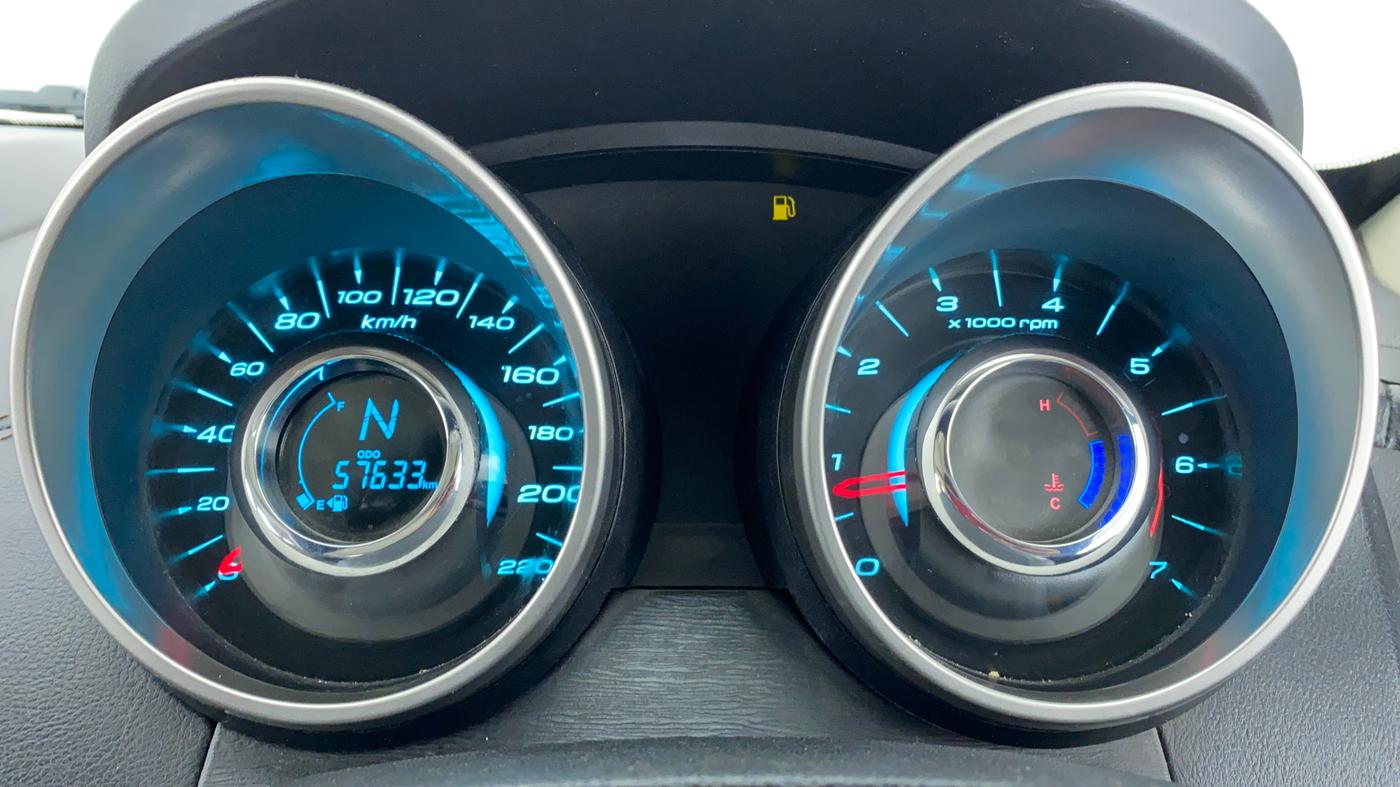 2019 Mahindra XUV500 W11 (O) AT, Diesel, Automatic, 57,685 km, Odometer Image